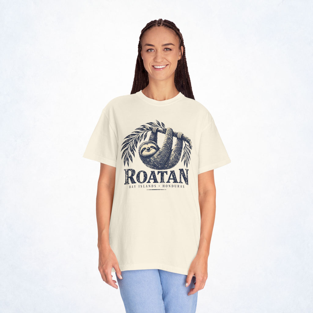 Roatán Honduras Sloth Comfort Colors Tee