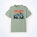 Roatán Honduras Macaw Retro Cruise Tee